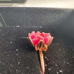 Elegant Red Floral Ring